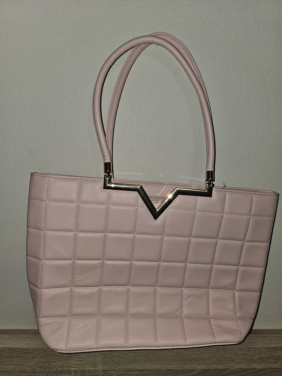 Handbags - Grossy Quilted Pink Tote Bag with Gold Accent